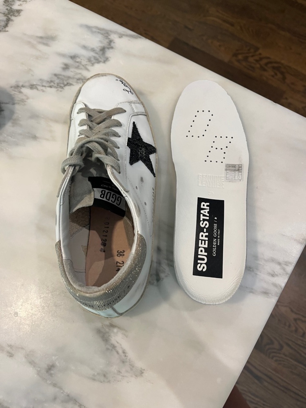 Authentic Golden Goose Sneakers Size 38- AMAZING CONDITION - Picture 8 of 9